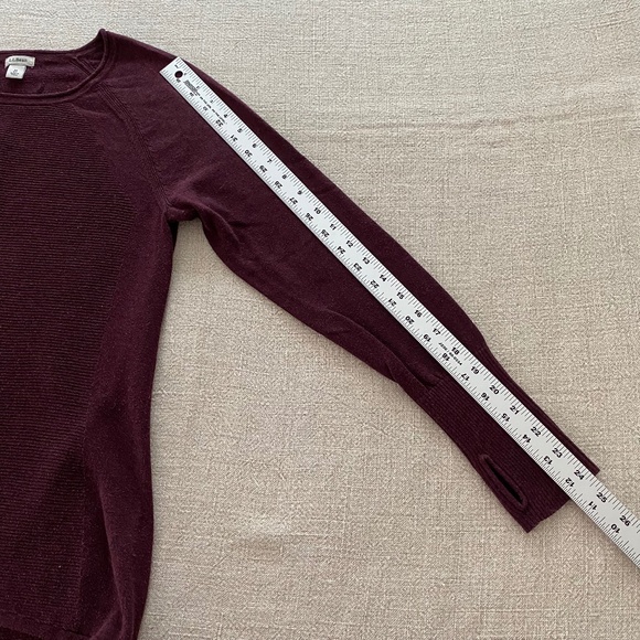 LL Bean Studio Tunic Sweater in Burgundy - Size M - Picture 5 of 8